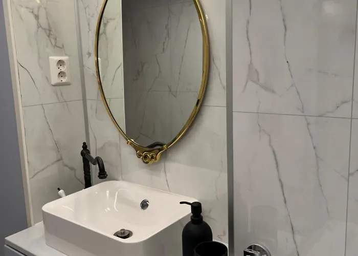 New Beautiful Flat, Parking! * Bergen