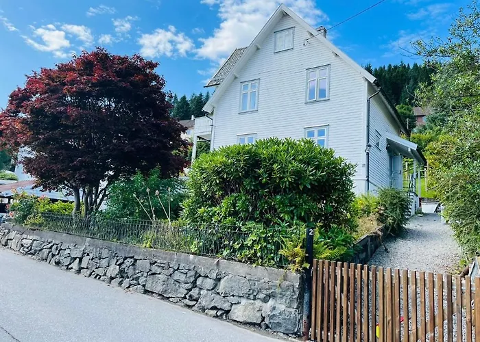 Apartman New Beautiful Flat, Parking! *