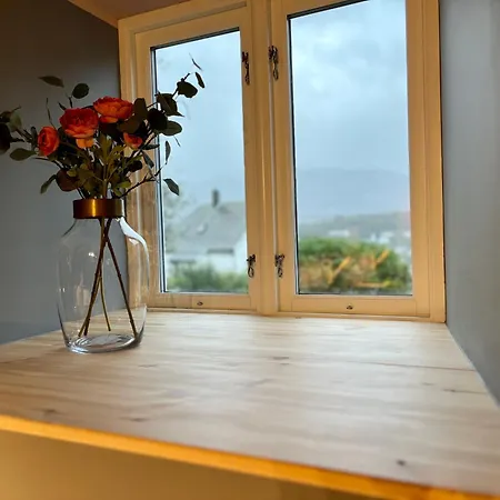 New Beautiful Flat, Parking! Apartament Bergen